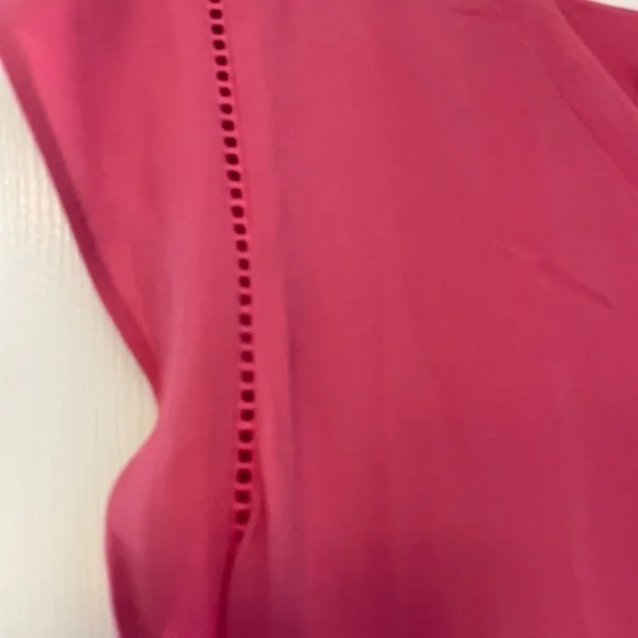 New LOFT blouse - Picture 2 of 3